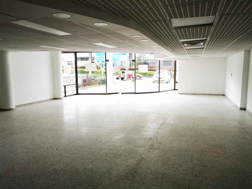 Local En Arriendo - Carrera 5 Con 39 Piso 1, Ibagué