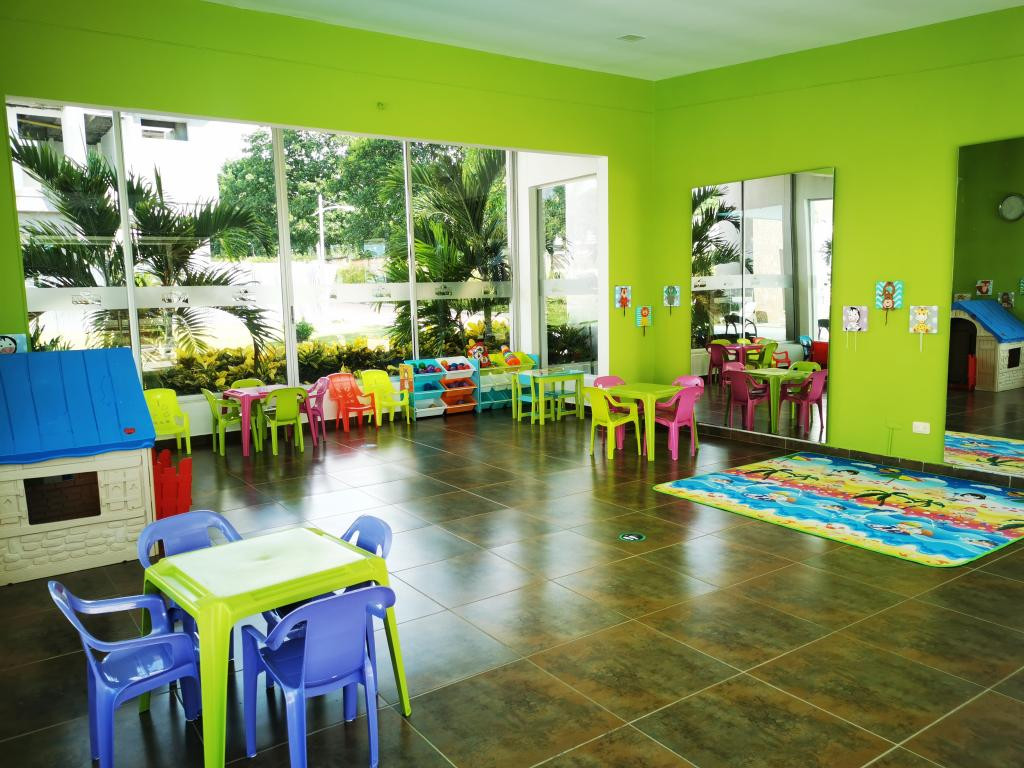 Apartamento En Venta - C.r Golf Club Piso 3, Ibagué