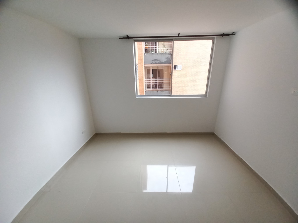 Apartamento En Venta - Altos De Santa Cecilia Piso 9, Ibagué