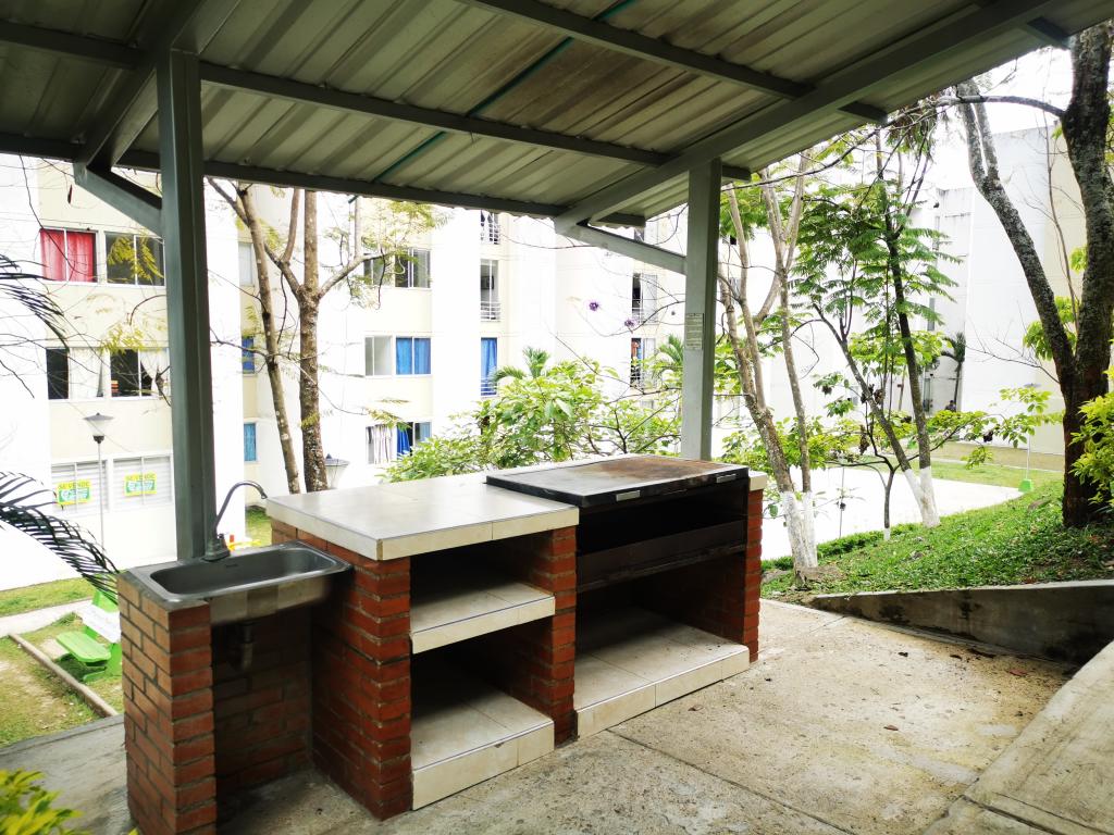 Local En Venta - C.r Parque Central Piso 1, Ibagué