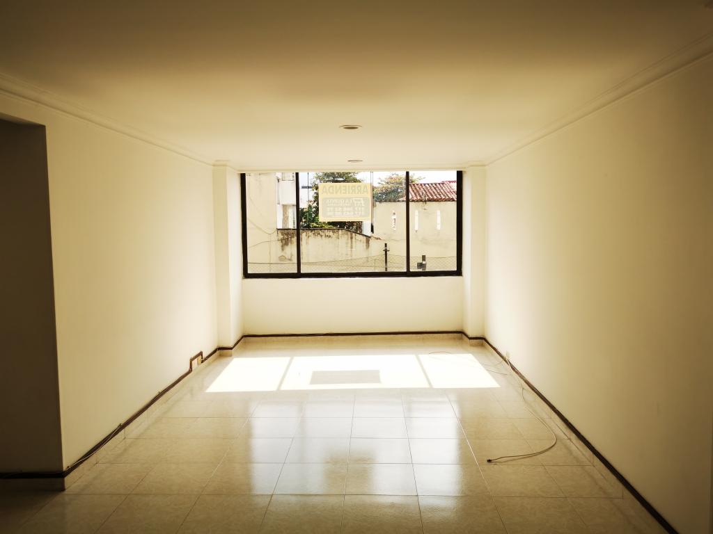 Apartamento En Arriendo - Edificio Altos De Piedra Pintada Piso 3 Con Ascens, Ibagué