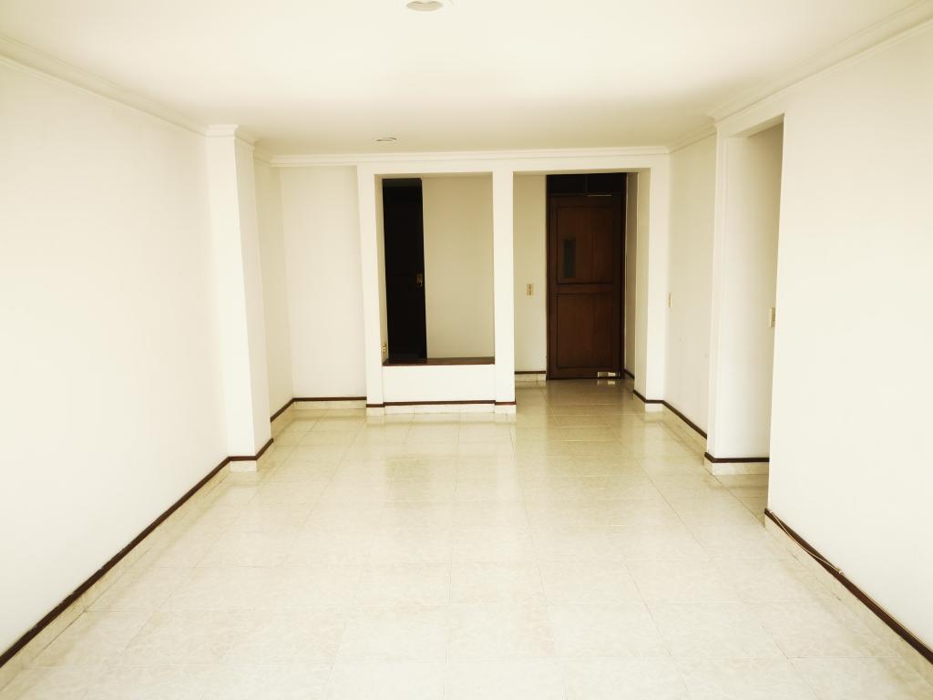 Apartamento En Arriendo - Edificio Altos De Piedra Pintada Piso 3 Con Ascens, Ibagué