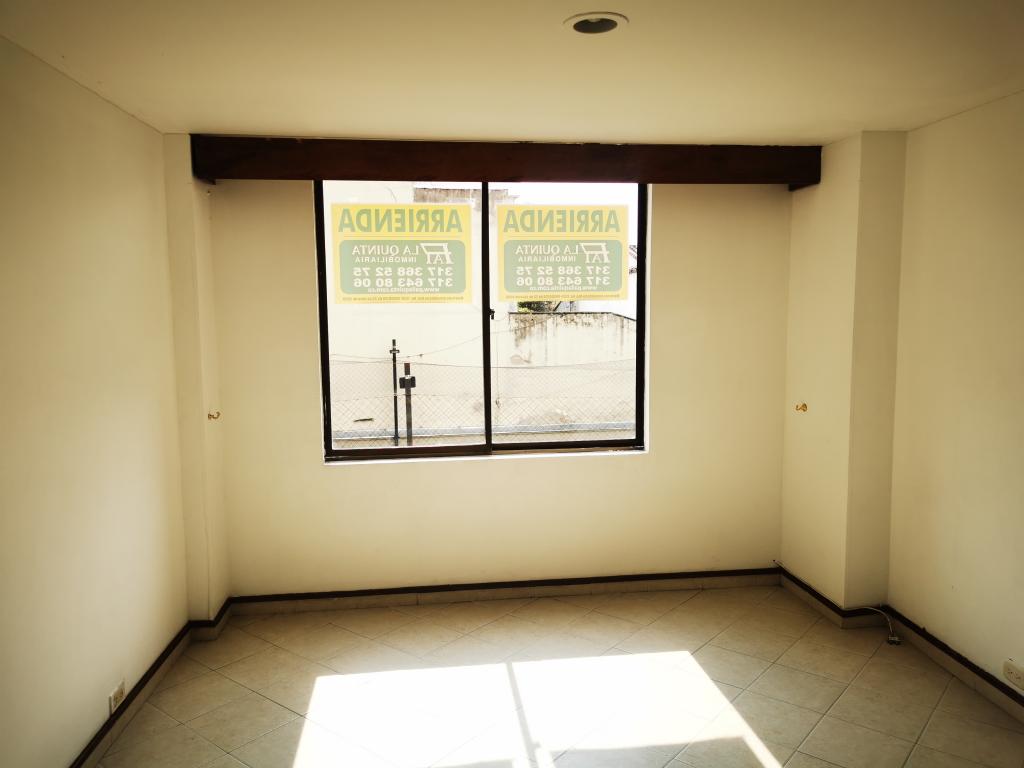 Apartamento En Arriendo - Edificio Altos De Piedra Pintada Piso 3 Con Ascens, Ibagué