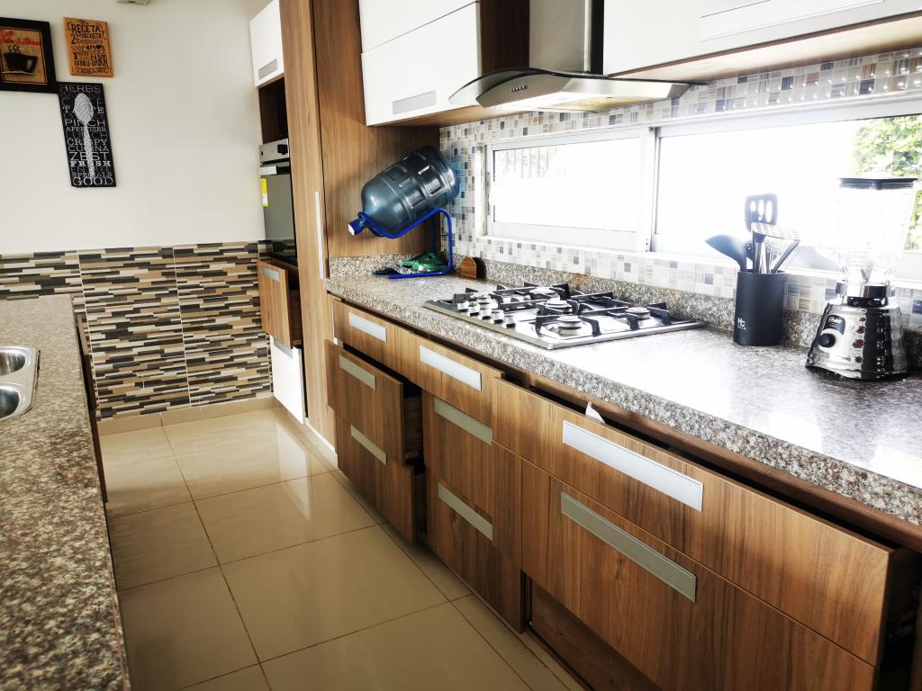 Casa Campestre En Venta - Condominio Las Juanas-Chucuni, Ibagué