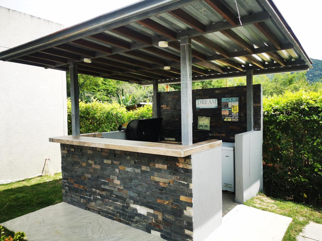 Casa Campestre En Venta - Condominio Las Juanas-Chucuni, Ibagué