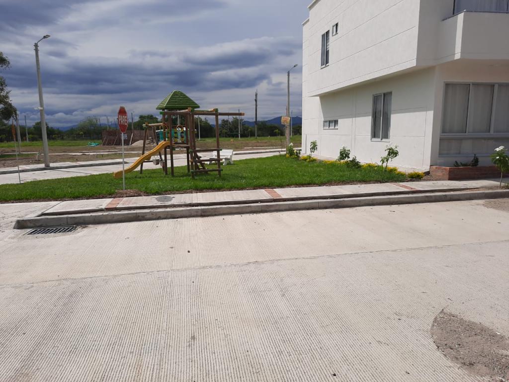 Lote En Venta - Club Residencial El Tesoro, Alvarado