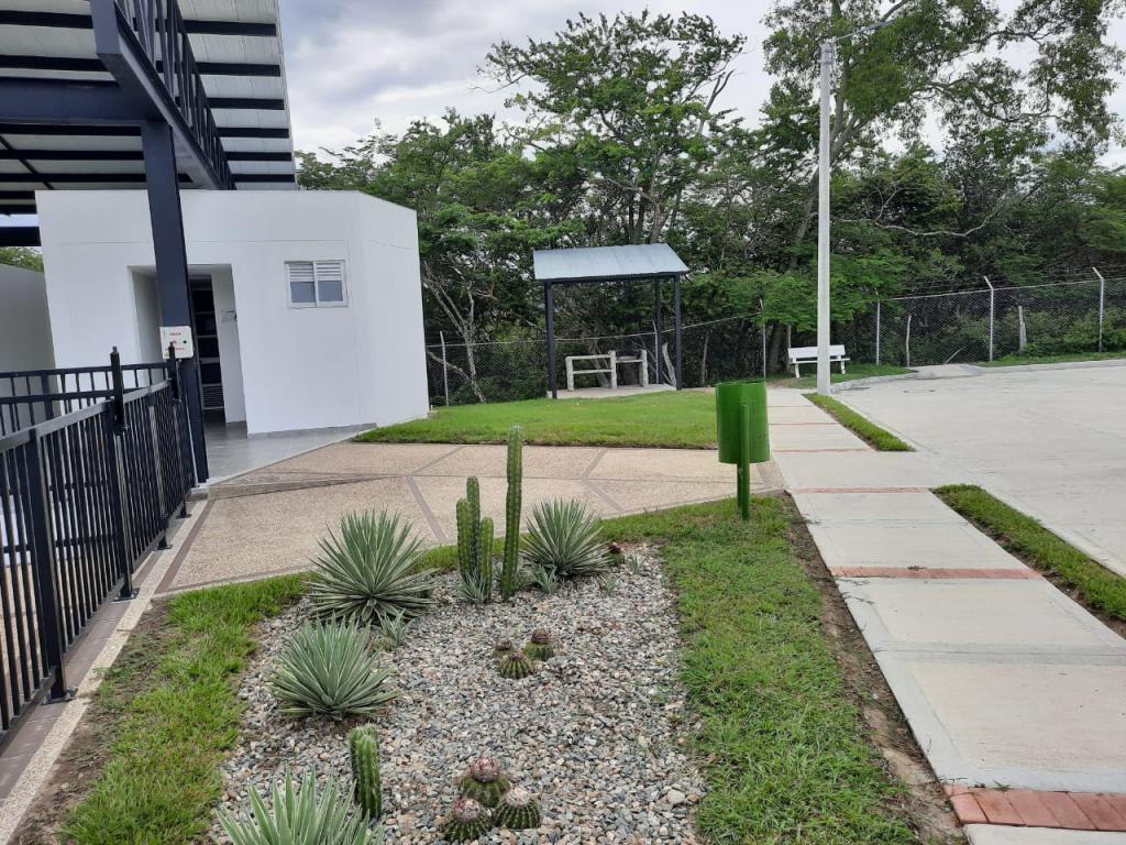Lote En Venta - Club Residencial El Tesoro, Alvarado
