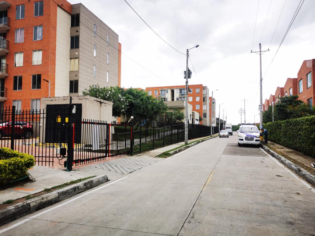 Apartamento En Venta - C.r Arboleda Del Campestre Totumo Piso 5 Sin Ascen, Ibagué