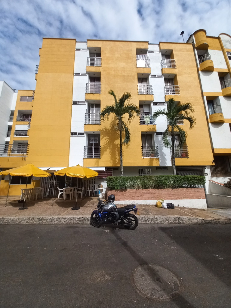APARTAMENTO en ARRIENDO en PALMAR DE VILLA ARKADIA — 2