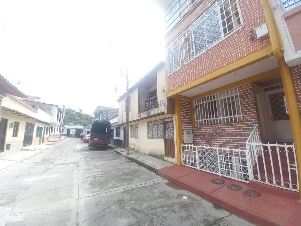 Apartamento En Venta - Apartamento Duplex Piso 3-Ancon, Ibagué