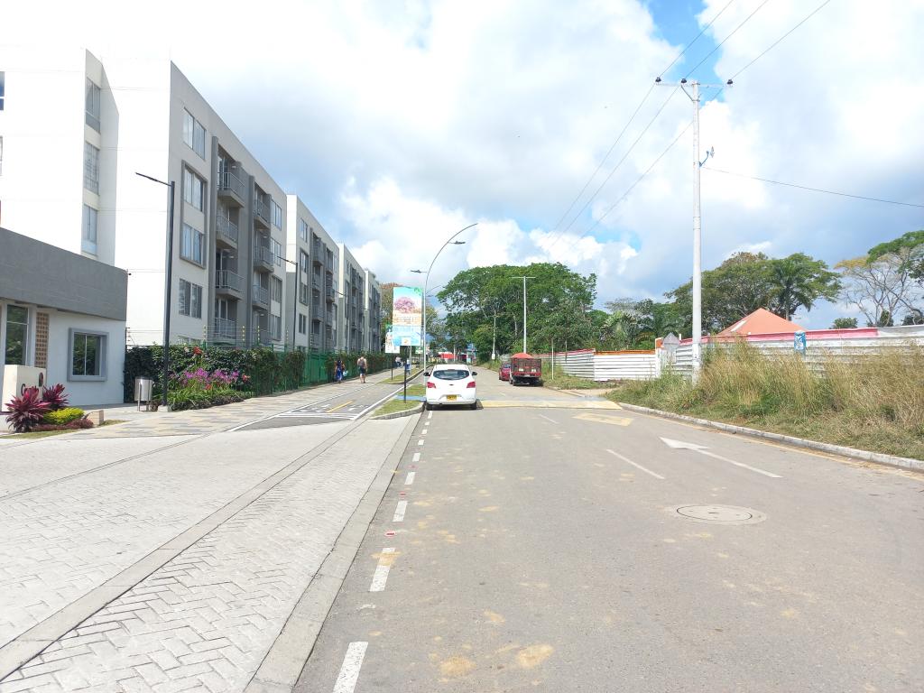 Apartamento En Venta - C.r Granate Piso 1 Sin Ascensor, Ibagué