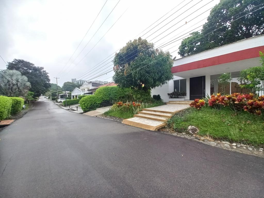 Casa En Venta - Rincon Del Vergel, Ibagué