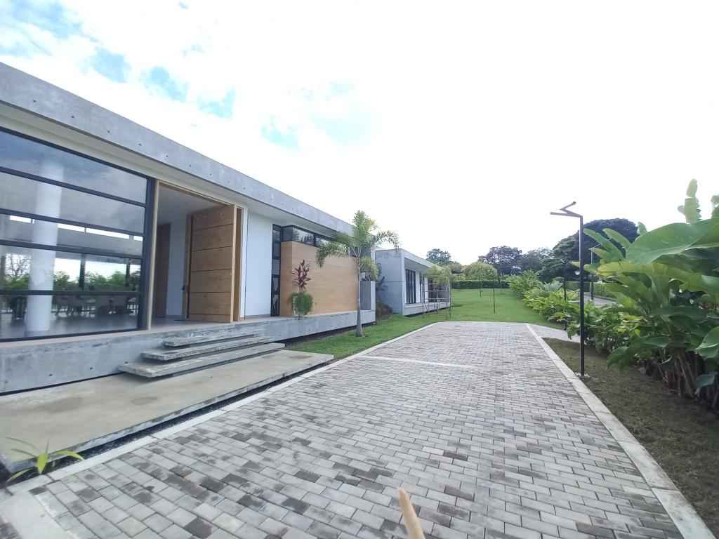 Casa Campestre En Venta - Parcelacion Agroturistica Las Victorias, Ibagué