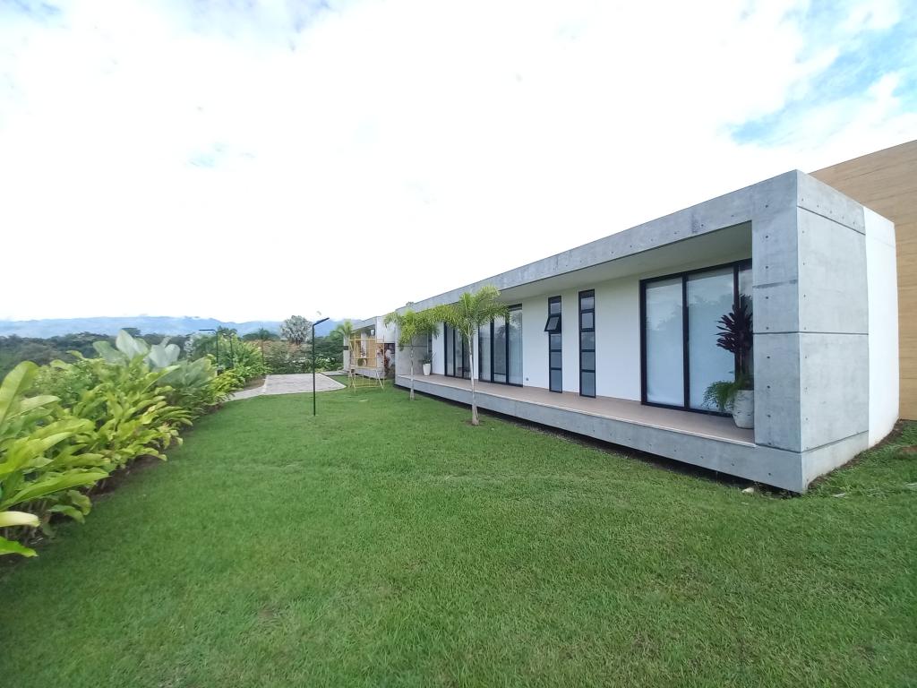 Casa Campestre En Venta - Parcelacion Agroturistica Las Victorias, Ibagué