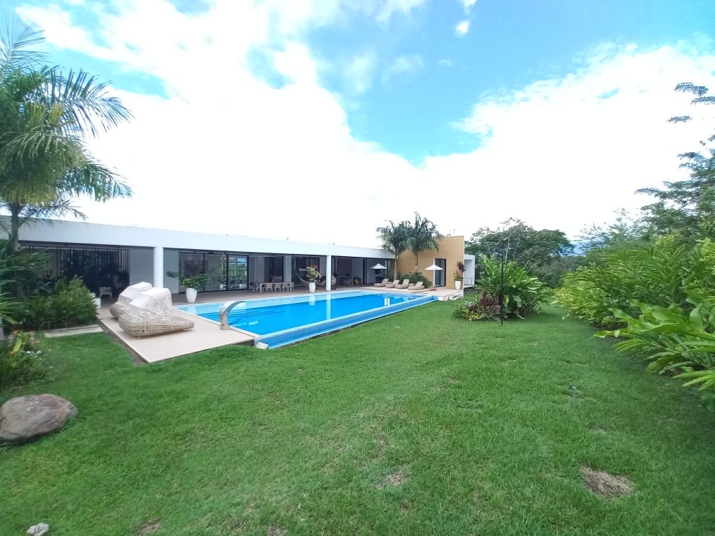 Casa Campestre En Venta - Parcelacion Agroturistica Las Victorias, Ibagué