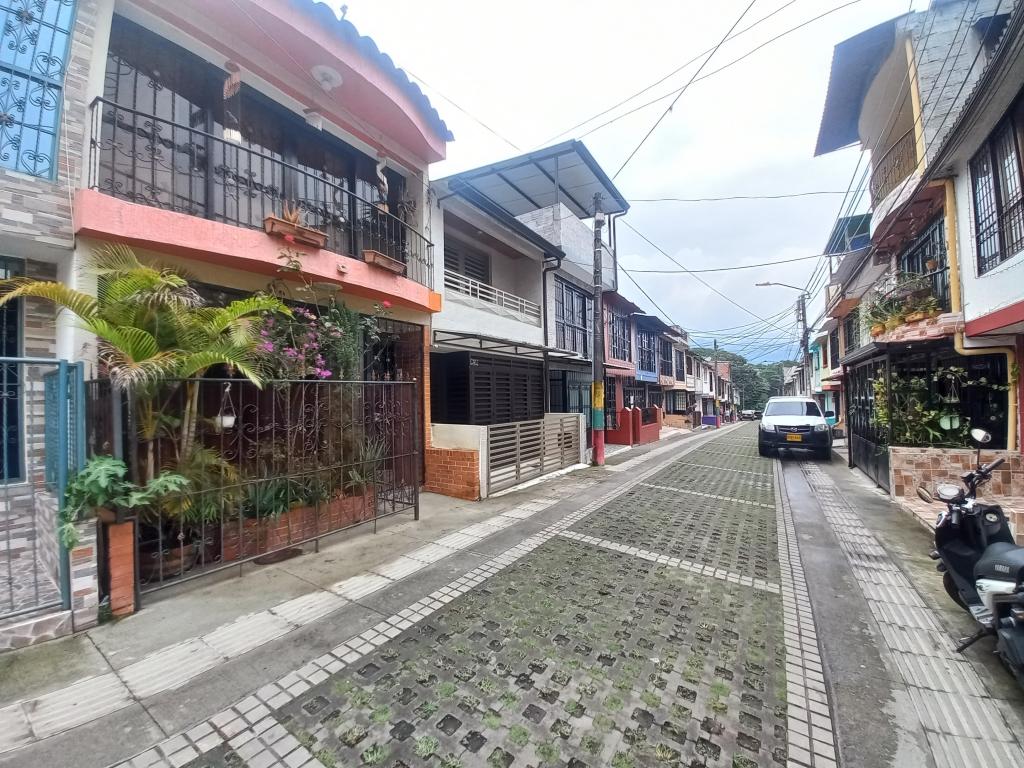 Casa En Venta - Jordan Novena Etapa, Ibagué