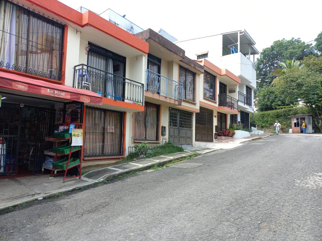 Casa En Venta - Andalucía, Ibagué