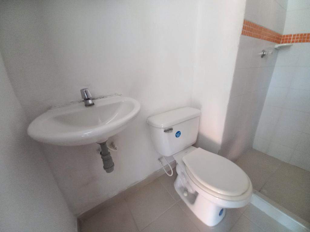 Apartamento En Arriendo/Venta - Torreón De Santa Ana De Zorroza Piso 4 Sin Asc, Ibagué