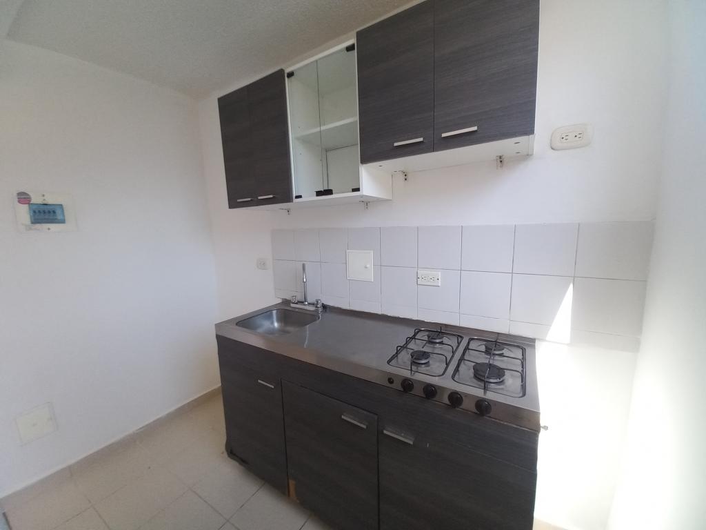 Apartamento En Arriendo/Venta - Torreón De Santa Ana De Zorroza Piso 4 Sin Asc, Ibagué