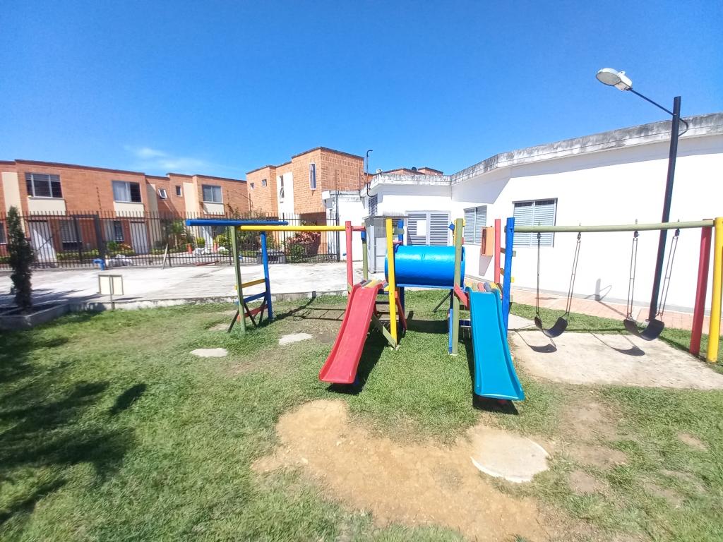 Apartamento En Arriendo/Venta - Torreón De Santa Ana De Zorroza Piso 4 Sin Asc, Ibagué