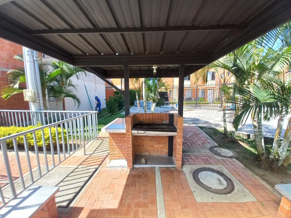 Apartamento En Arriendo/Venta - Torreón De Santa Ana De Zorroza Piso 4 Sin Asc, Ibagué