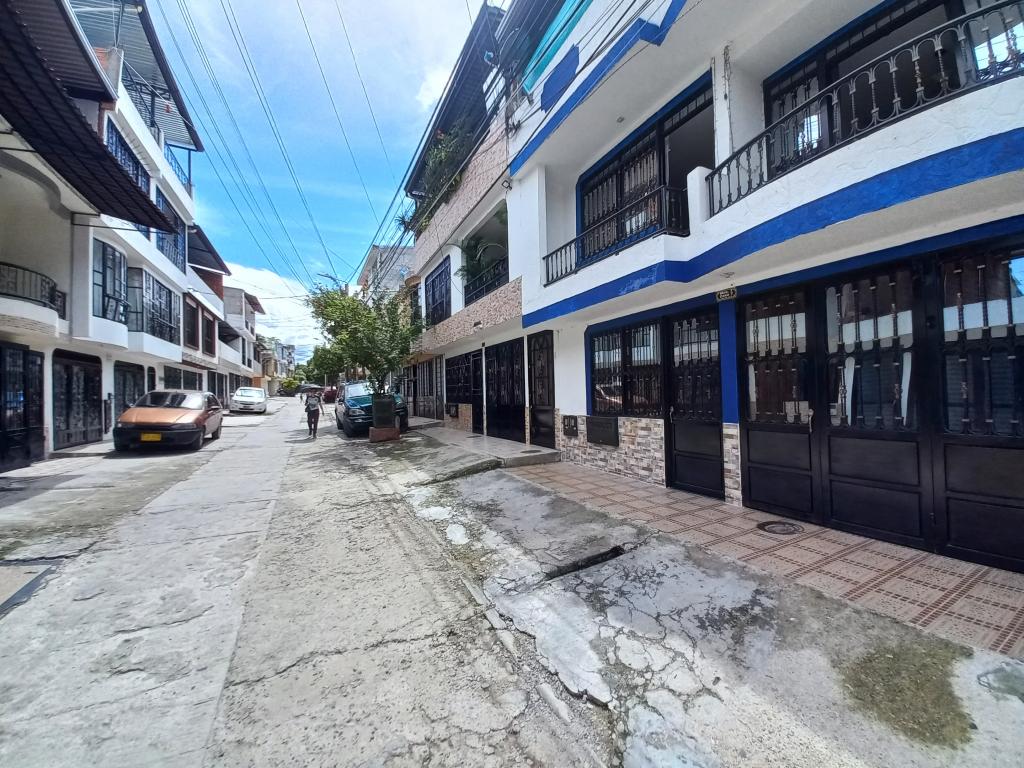 Apartamento En Arriendo - Praderas De Santa Rita Etapa I Piso 1, Ibagué