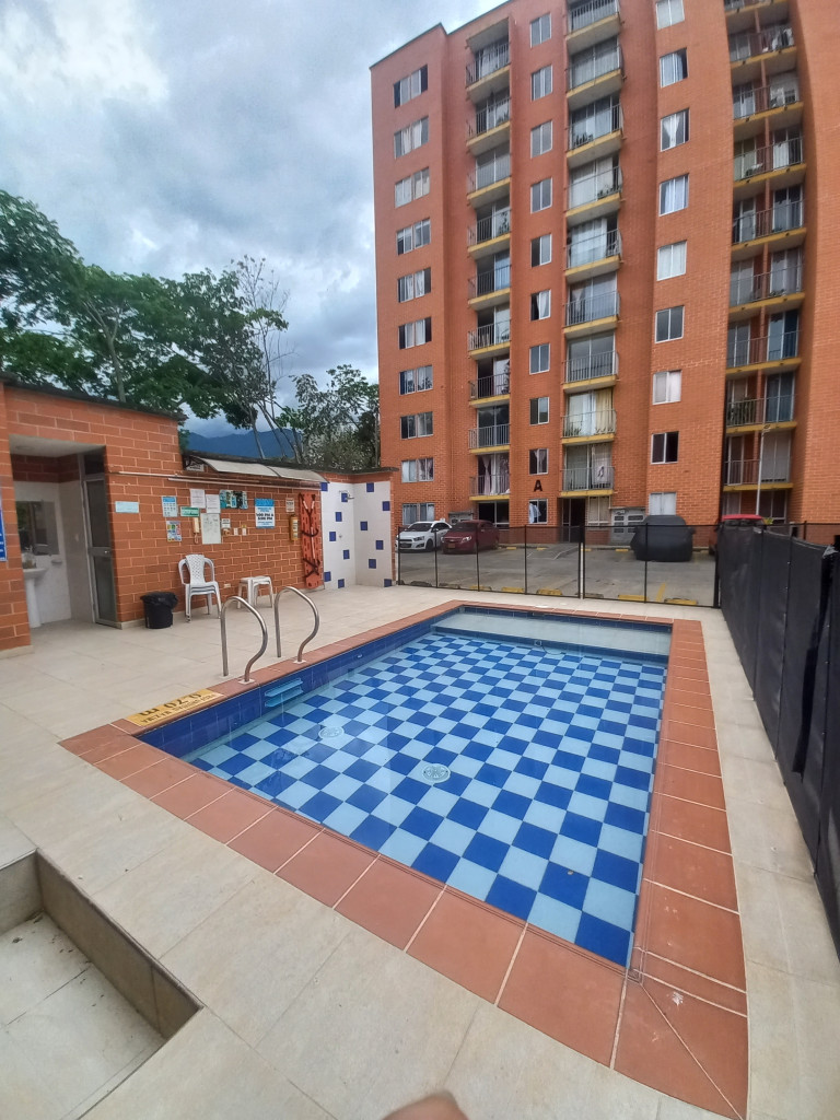 Apartamento En Venta - C.r Villa Salome Piso 5 Sin Ascensor, Ibagué