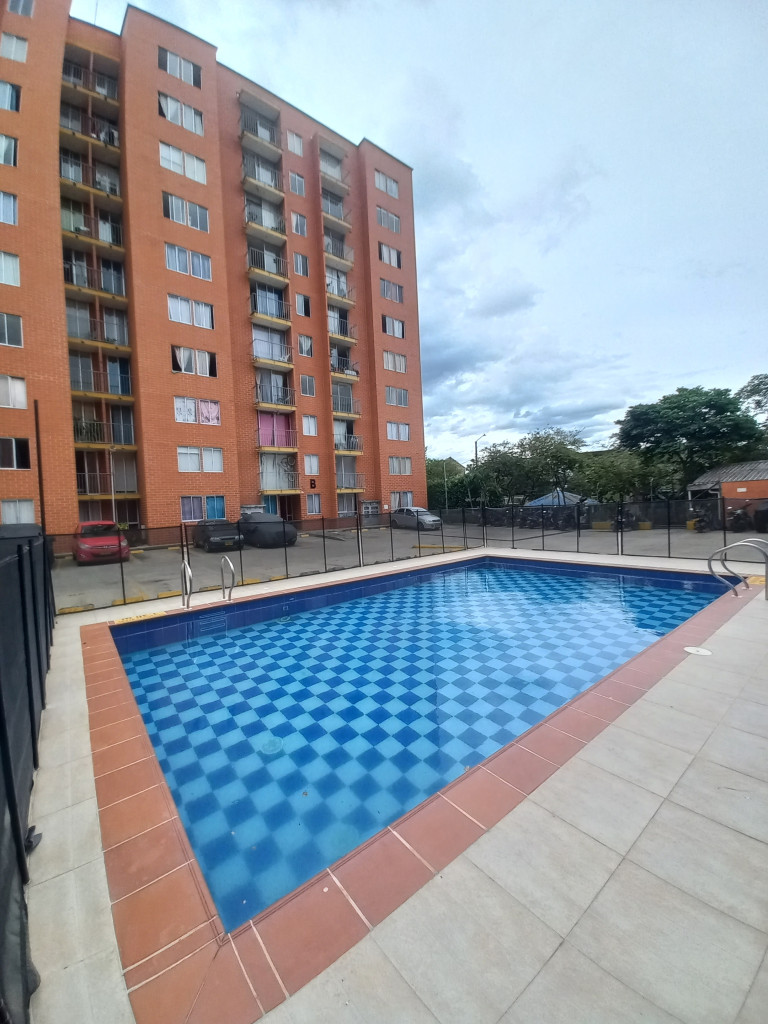 Apartamento En Venta - C.r Villa Salome Piso 5 Sin Ascensor, Ibagué