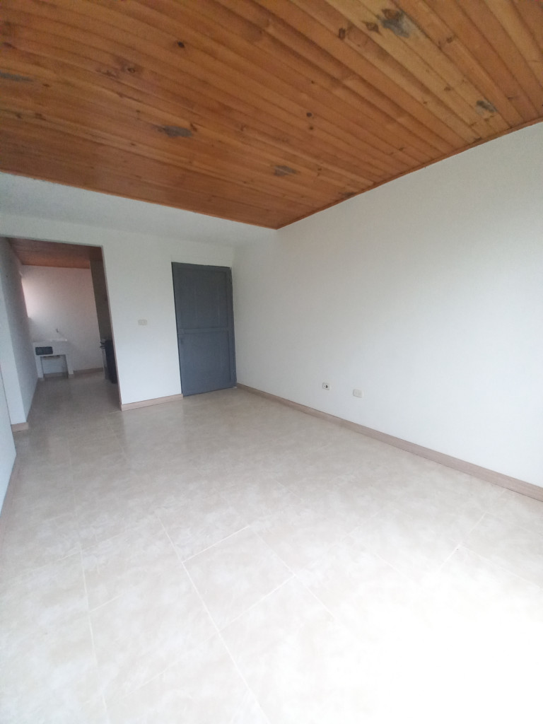 Apartamento En Venta - C.r Villa Salome Piso 5 Sin Ascensor, Ibagué