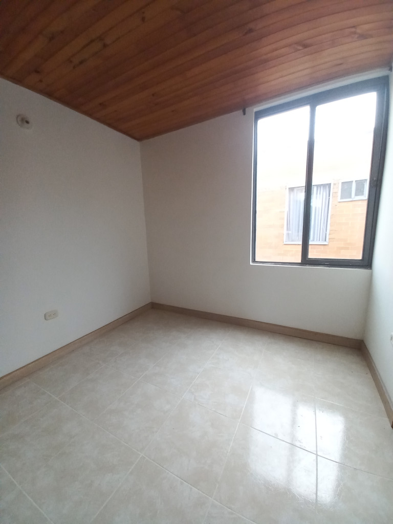 Apartamento En Venta - C.r Villa Salome Piso 5 Sin Ascensor, Ibagué