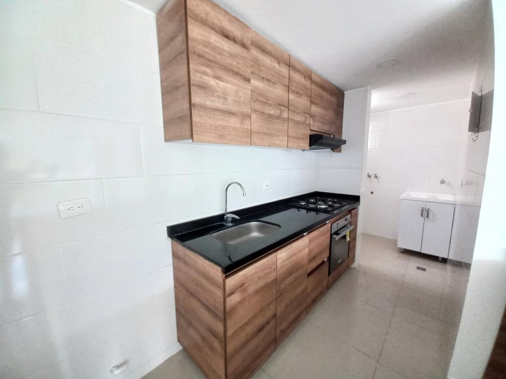 Apartamento En Arriendo - Edificio Baviera Piso 3, Ibagué