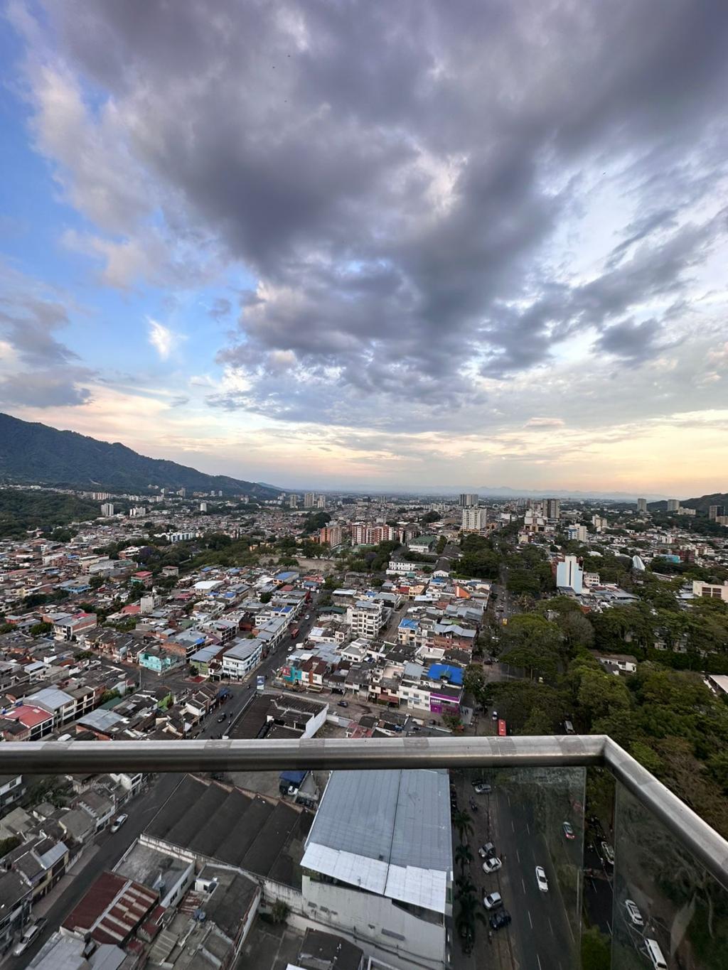 Apartamento En Venta - Edificio M Treinta Piso 23, Ibagué