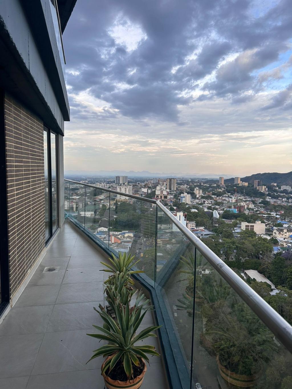 Apartamento En Venta - Edificio M Treinta Piso 23, Ibagué