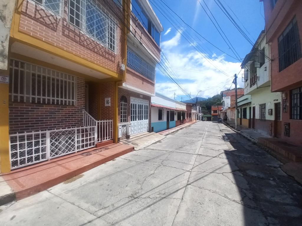 Apartamento En Venta - Apartamento Piso 2 Ancon, Ibagué