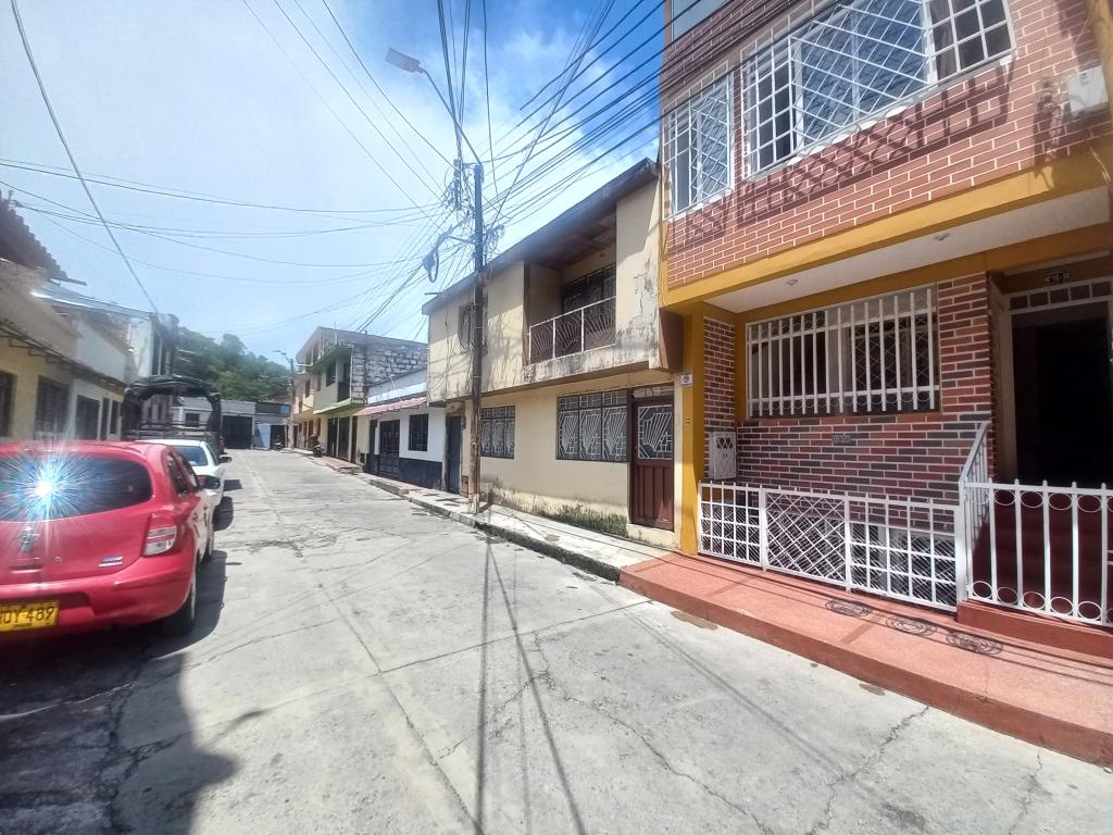 Apartamento En Venta - Apartamento Piso 2 Ancon, Ibagué