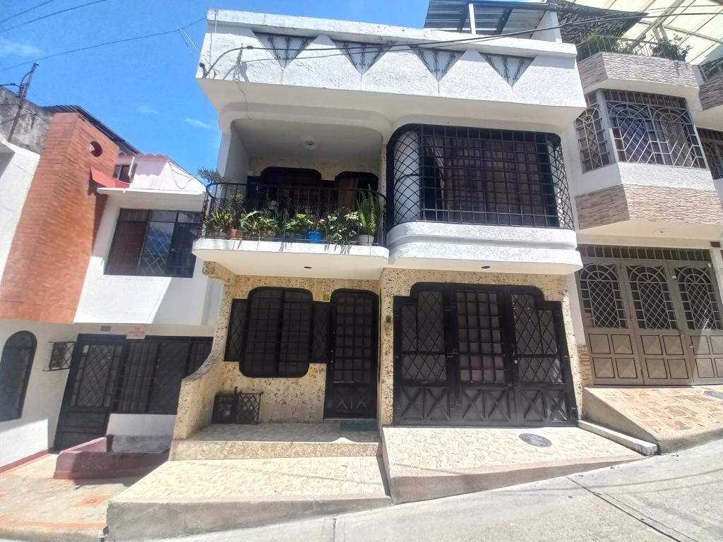 Casa En Venta - Hacienda Piedra Pintada, Ibagué
