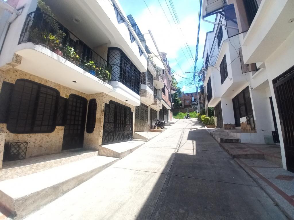 Casa En Venta - Hacienda Piedra Pintada, Ibagué