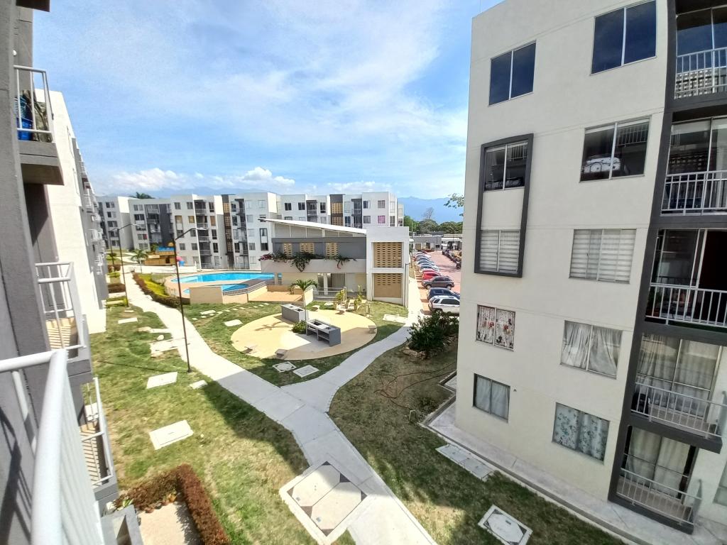 Apartamento En Venta - C.r Granate Piso 3 Sin Ascensor, Ibagué