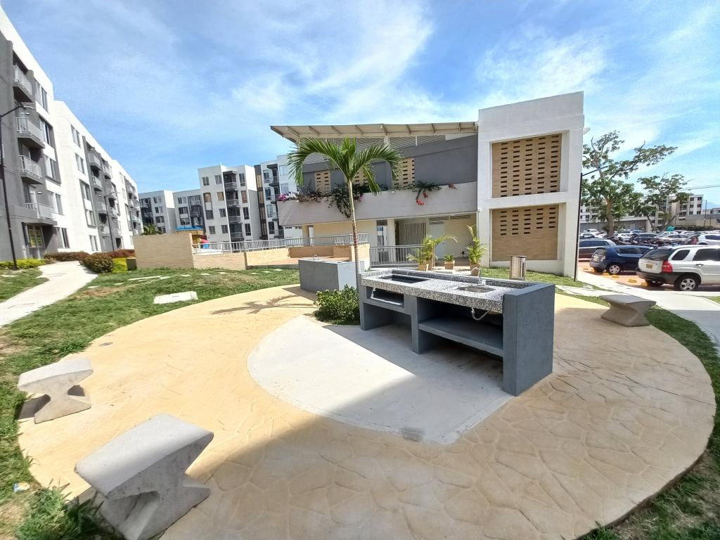 Apartamento En Venta - C.r Granate Piso 3 Sin Ascensor, Ibagué