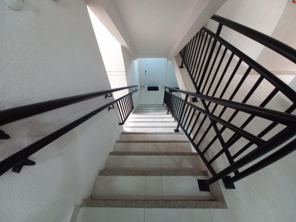 Apartamento En Venta - C.r Granate Piso 3 Sin Ascensor, Ibagué