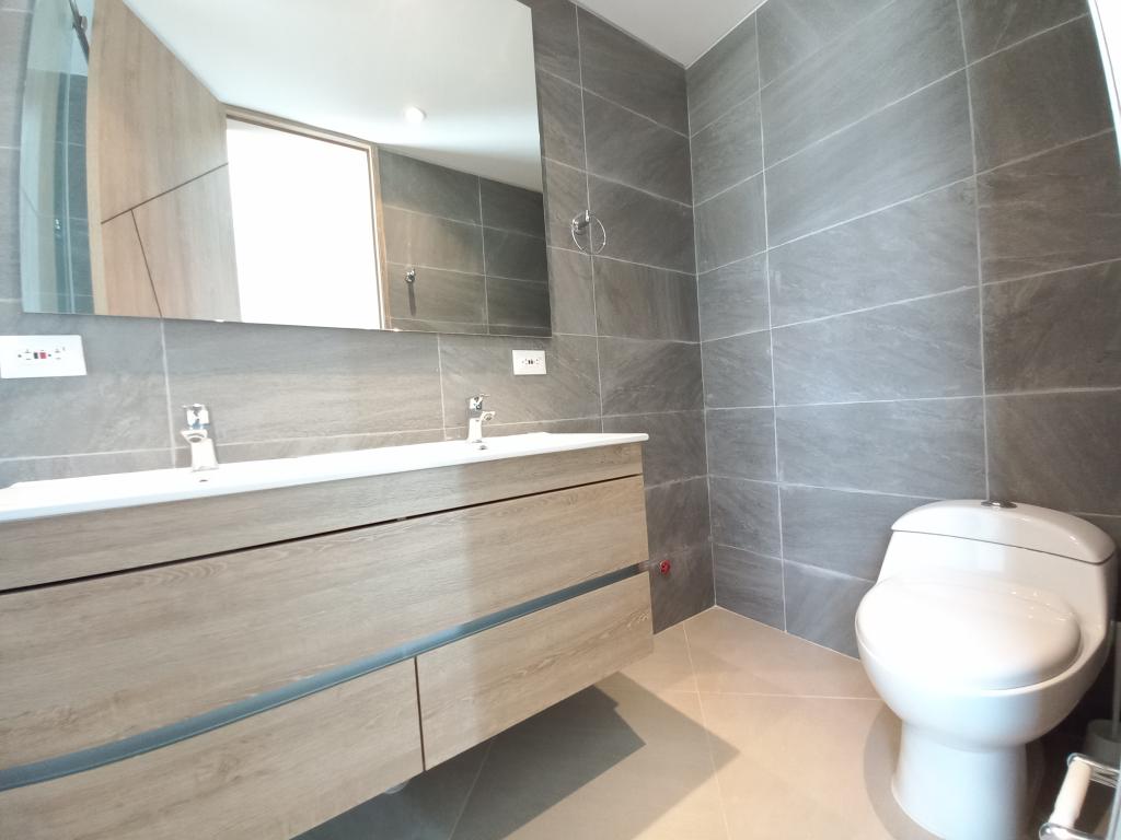 Apartamento En Venta - Reservas Del Vergel Piso 10, Ibagué