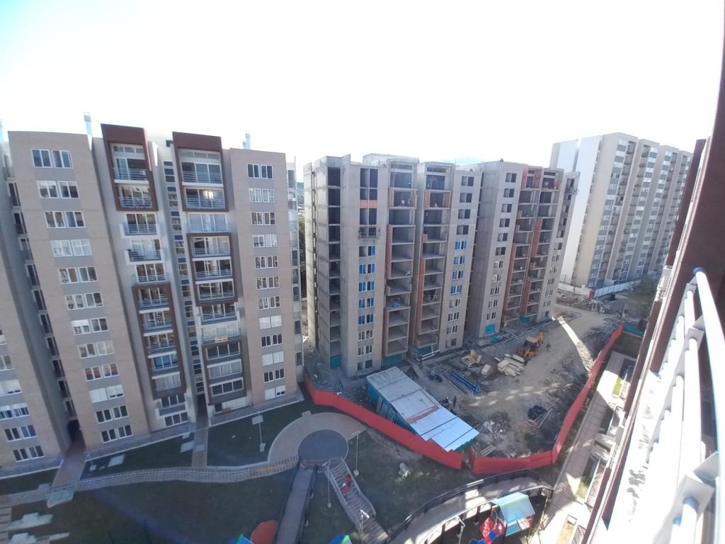 Apartamento En Venta - C.r Bosque De San Ángel Piso 12, Ibagué