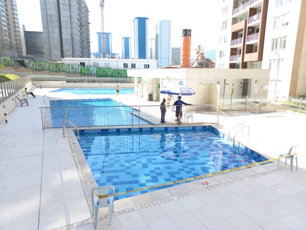 Apartamento En Venta - C.r Bosque De San Ángel Piso 12, Ibagué