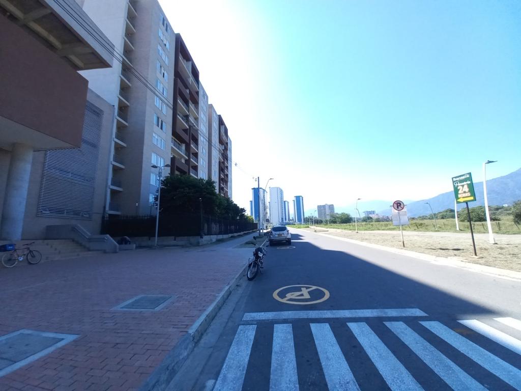 Apartamento En Venta - C.r Bosque De San Ángel Piso 12, Ibagué