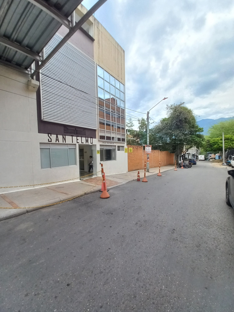 APARTAMENTO en ARRIENDO en CONJUNTO RESIDENCIAL SANTELMO PISO 1 — 4