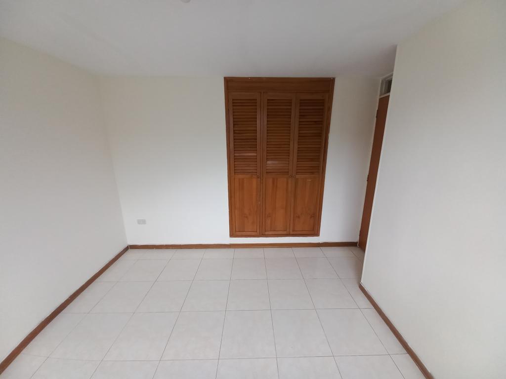 Apartamento En Venta - Edificio Torres Del Bosque Ii Piso 2 Sin Ascen, Ibagué