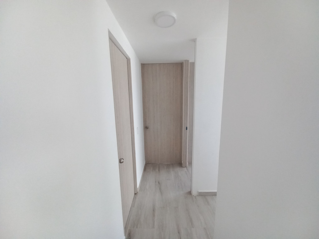 Apartamento En Venta - C.r Granate Piso 1 Sin Ascensor, Ibagué