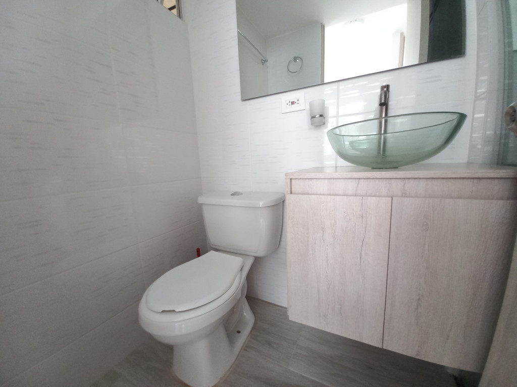 Apartamento En Venta - C.r Granate Piso 1 Sin Ascensor, Ibagué