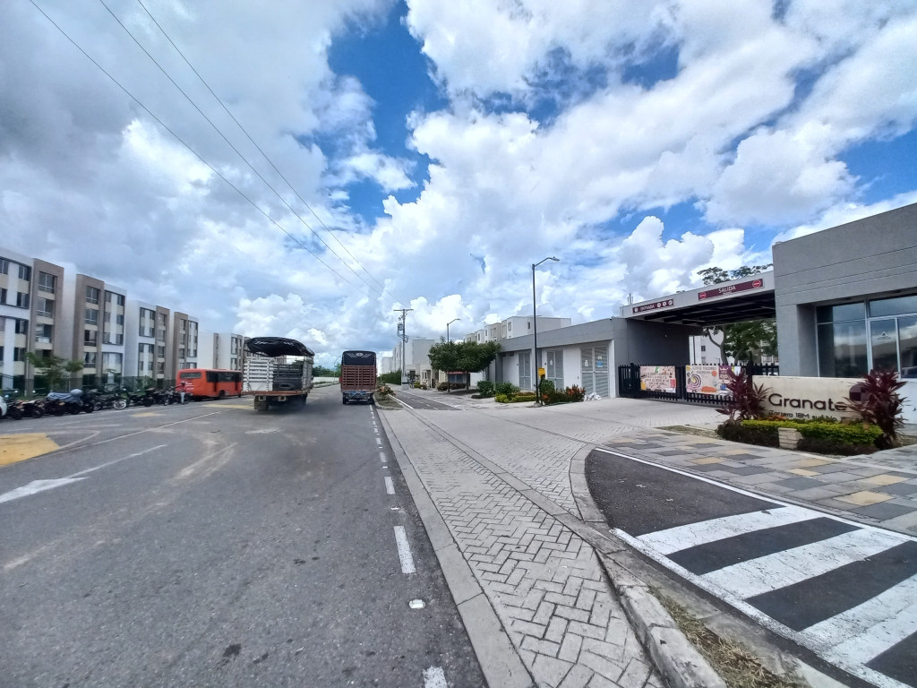 Apartamento En Venta - C.r Granate Piso 1 Sin Ascensor, Ibagué