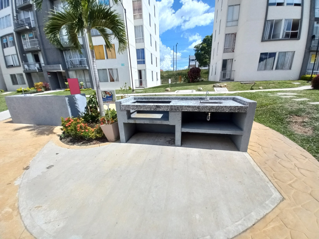 Apartamento En Venta - C.r Granate Piso 1 Sin Ascensor, Ibagué